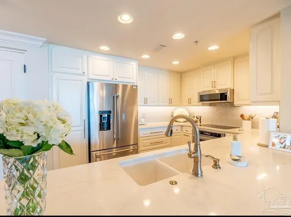 4 Portofino Dr Suite 2006, Pensacola Beach, FL 32561
