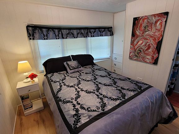 3rd image of 3390 Gandy Blvd #133