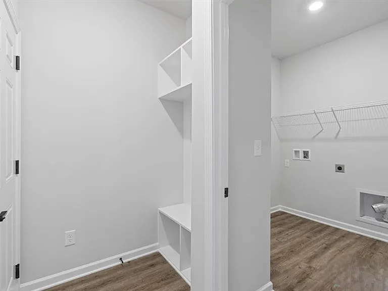 127 Huffman St — Photo 6
