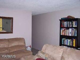 3rd image of 2903 Lila Ave
