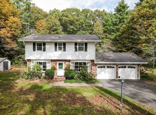 12 Hazen Rd, Shirley, MA 01464