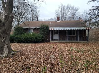 557 S Pike Rd, Sarver, PA 16055