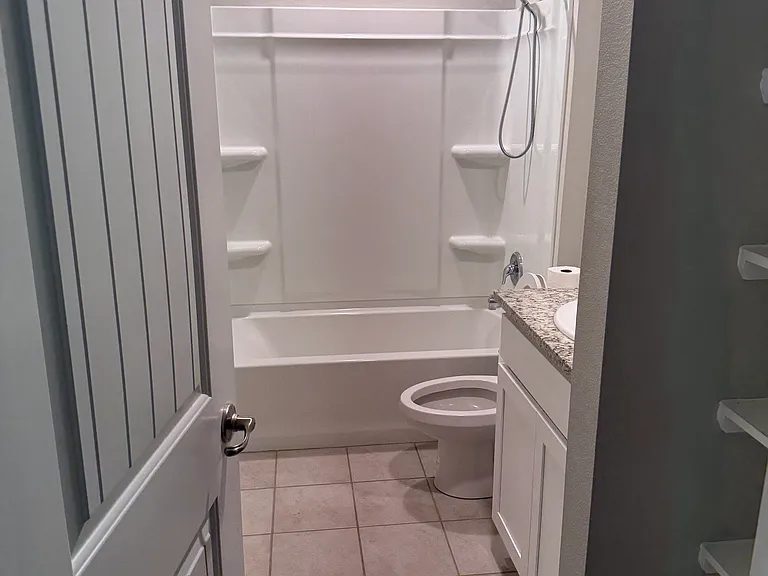 118 Eagle Lake Dr — Photo 8
