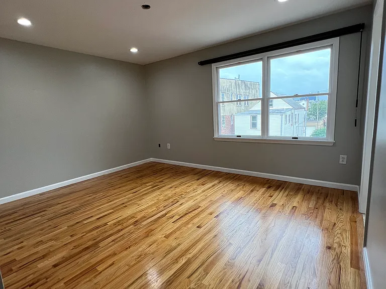 51 Barbara St #2 — Photo 15