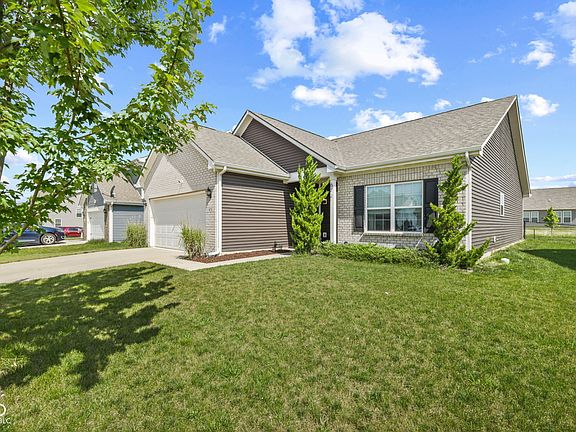 2nd image of 672 Albermarle Dr