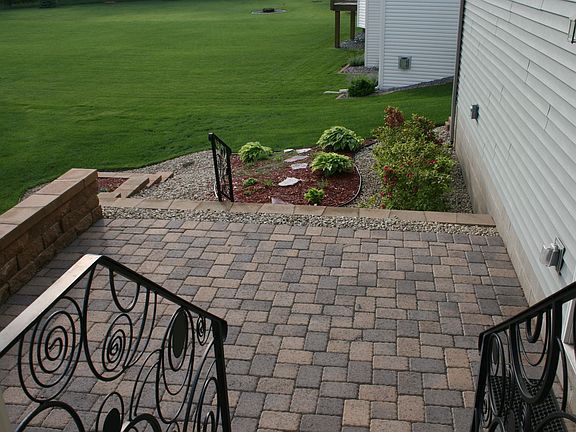 Paver Patio off kitchen
