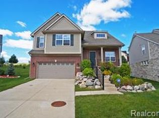 50358 Mulberry Ct, Northville, MI 48168