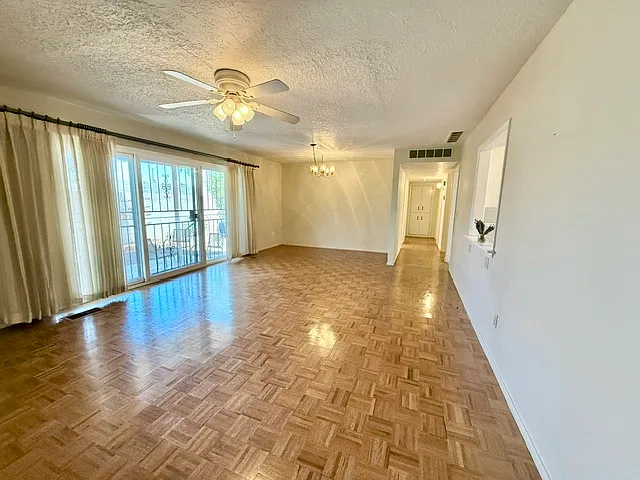 3201 La Ronda Pl NE — Photo 16