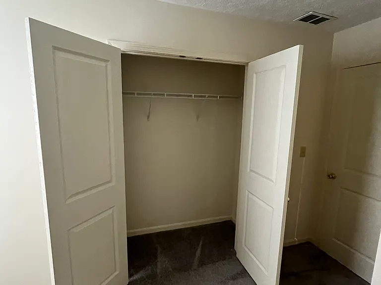 280 McGrain St #9 — Photo 7