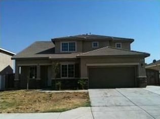 145 Galileo Ln, Perris, CA 92571