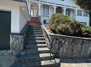 261 Monte Vista Ave, Oakland, CA 94611