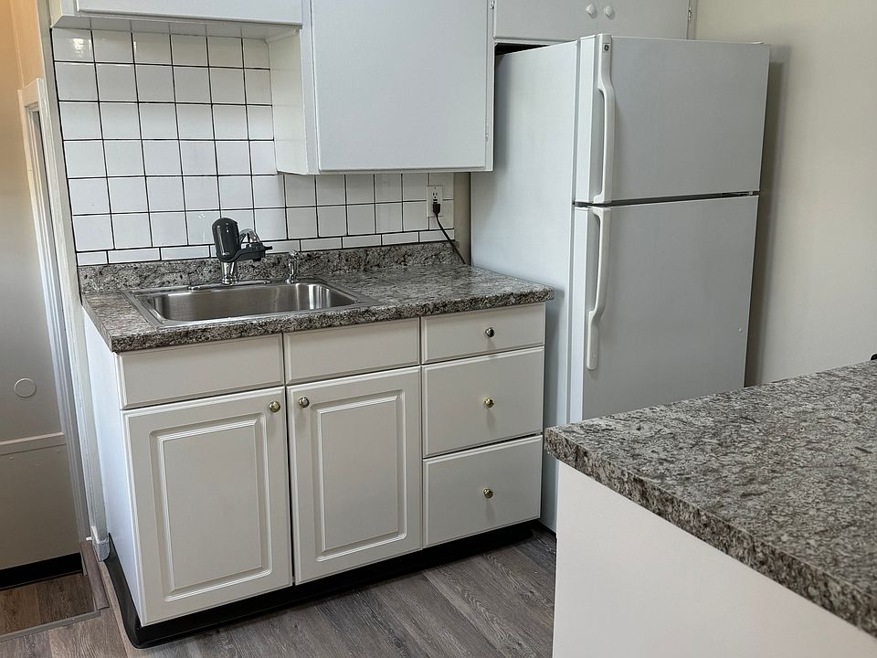 1st image of 220 Atkins Ave