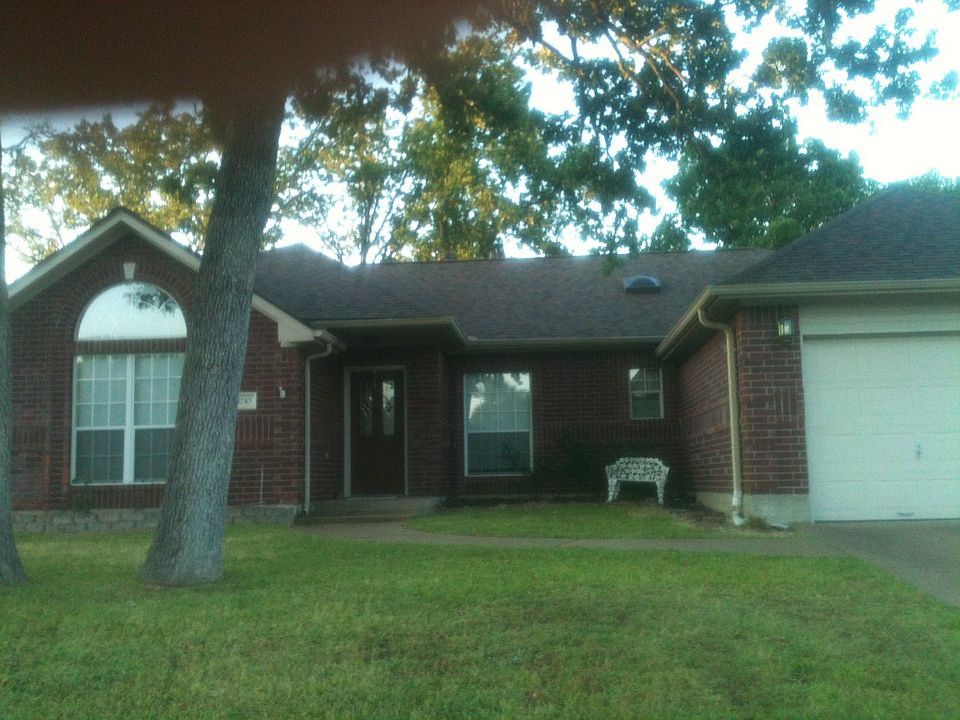 1st image of 1710 Gray Stone Dr