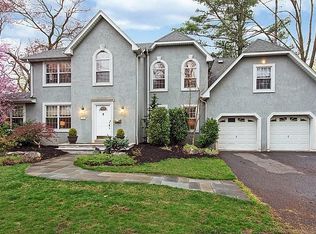 174 Mountain Ave, Ridgewood, NJ 07450