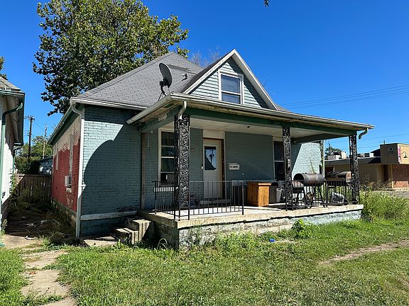 2nd image of 27 Oakland Ave