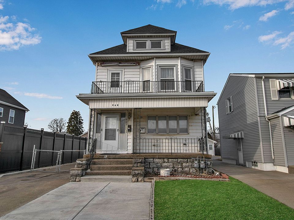 1st image of 990 Hertel Ave #1
