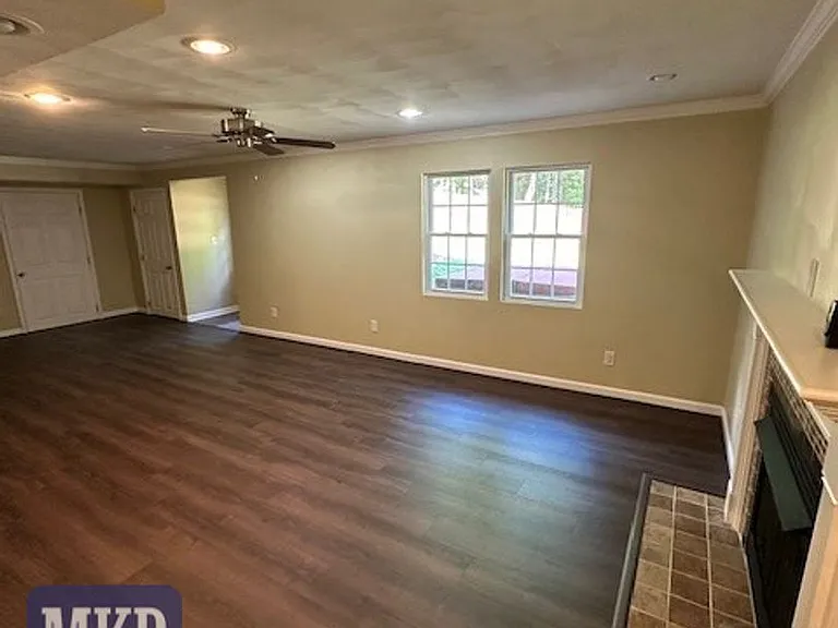 6564 Monet Dr — Photo 27
