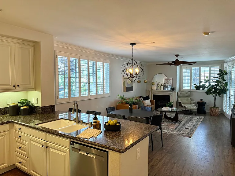1400 E Ocean Blvd #2208 — Photo 6