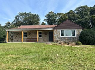 12 Covell Hill Rd, Portland, CT 06480