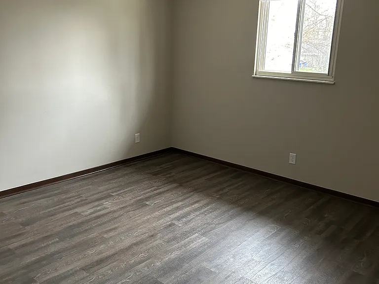 609 Parr Hue Ln #B — Photo 10