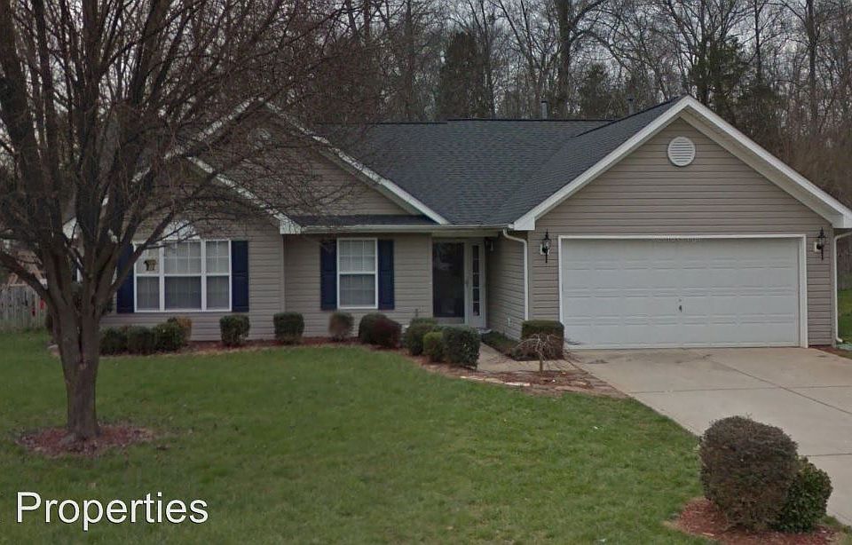 1st image of 3044 Morning Mist Ln