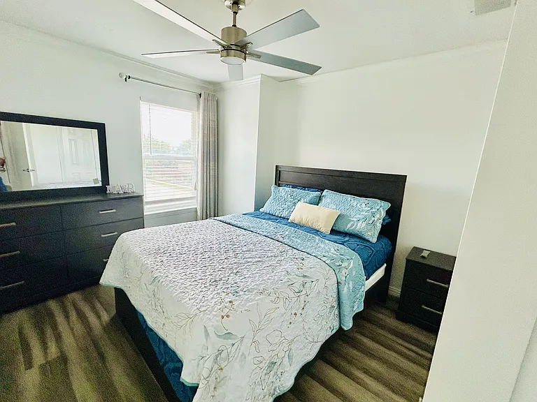 134 Turnberry Ln — Photo 16