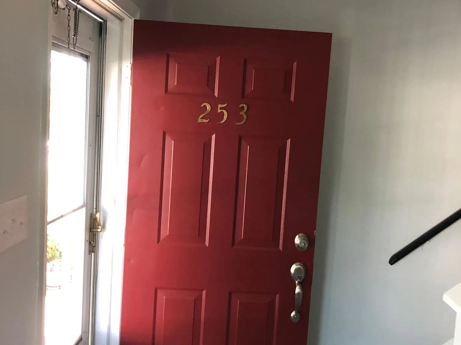 253 Waterford Ln — Photo 3