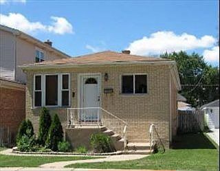 1st image of 1920 N 75th Ct