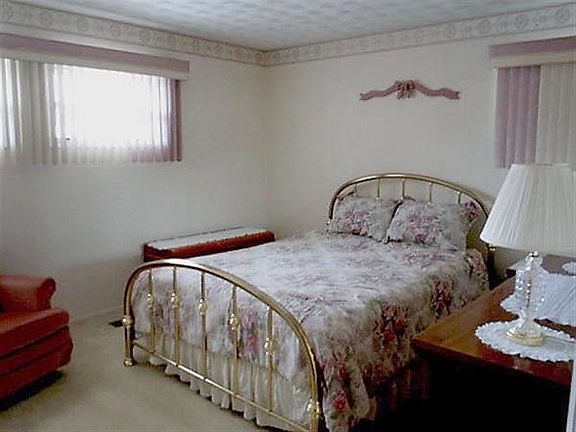 3rd image of 145 Hutchinson Dr