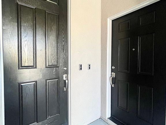 4th image of 6959 White River Way