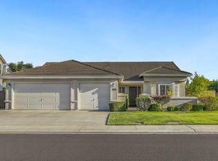 706 Wynyard Cir, Manteca, CA