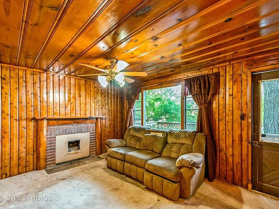 2nd image of 5720 E Lake Shore Dr