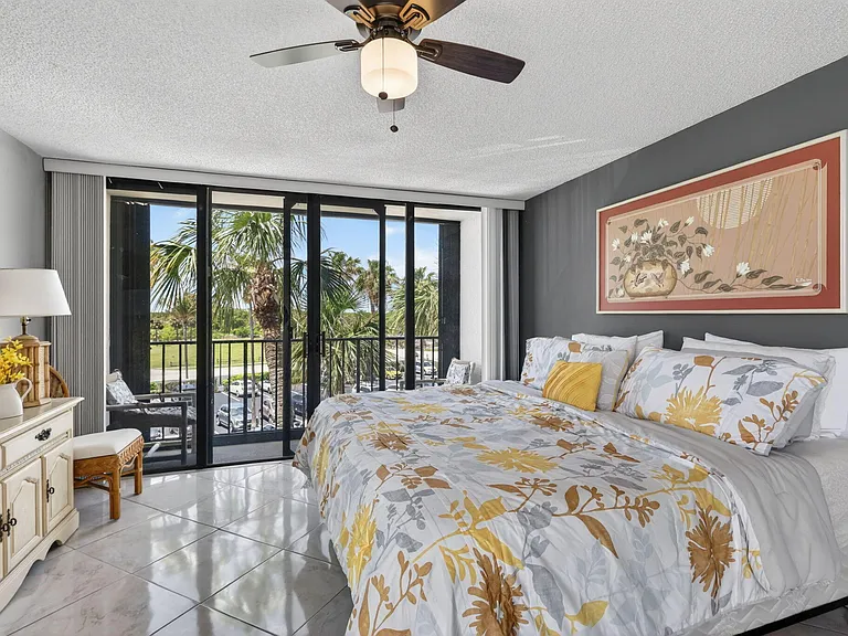 9650 S Ocean Dr #210 — Photo 17
