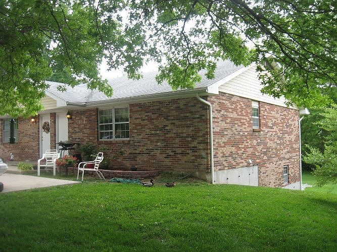2nd image of 382-384 Maple Grove Way