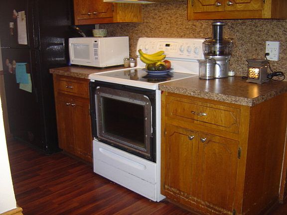 4th image of 207 Woodcrest St