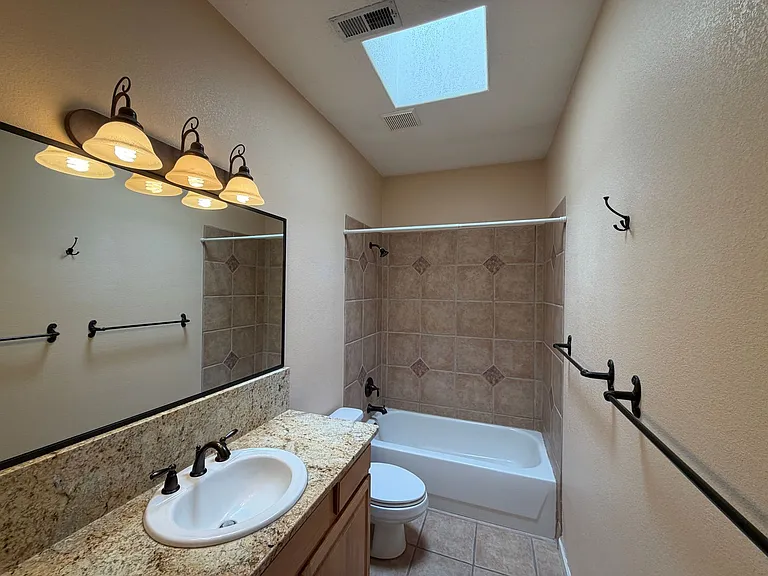 1399 Wilkes Way SE — Photo 31