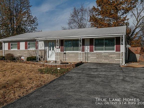 5th image of 2455 6th Ln
