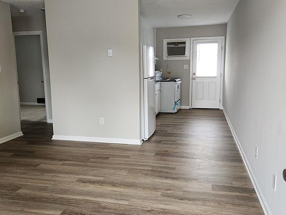 3rd image of 516 Keen St APT G