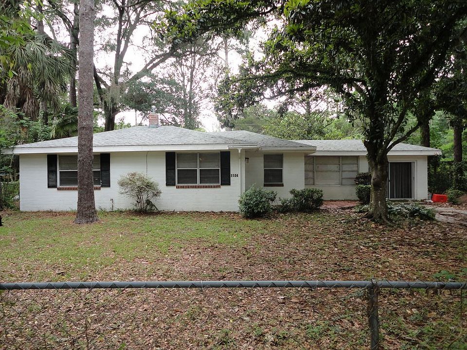 1st image of 1104 NW 15th Ave