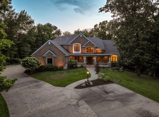 4882 Copperstone Dr, Ames, IA 50010