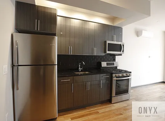 Rented by Onyx | media 4