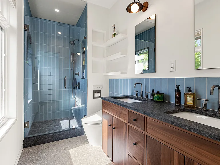 55 Reed St — Photo 14