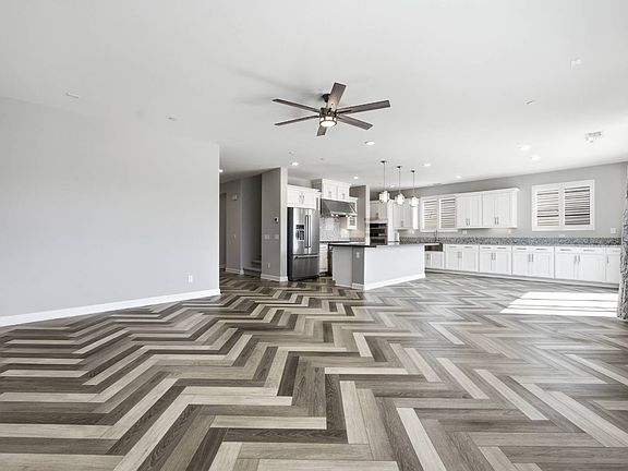 3rd image of 4621 Quiet Ridge Ln