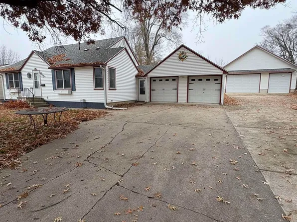 1010 2nd Ave N, Iowa Falls, IA 50126