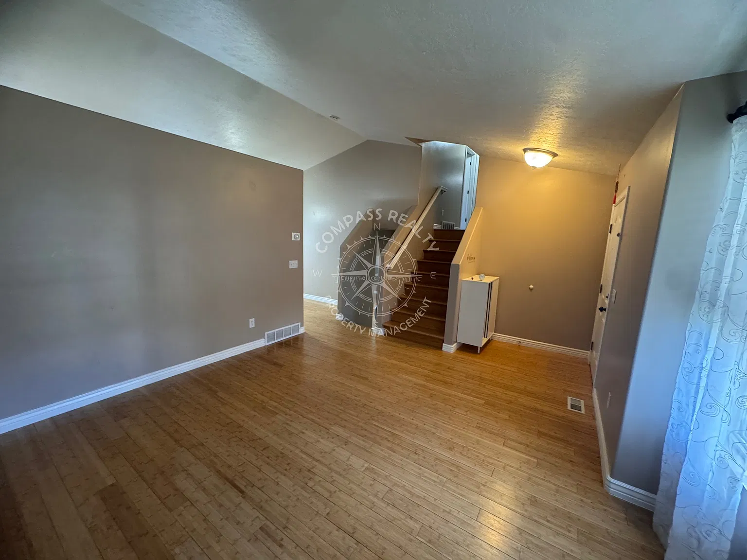 438 Alfred Drive - 1 — Photo 3