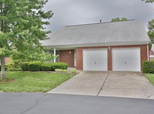 8801 Doe Run Ct, Louisville, KY 40242