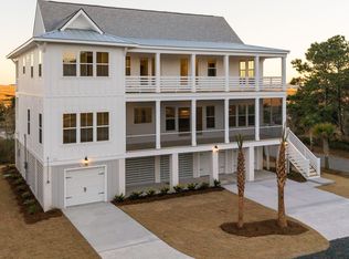 1014 Capersview Ct, Awendaw, SC 29429