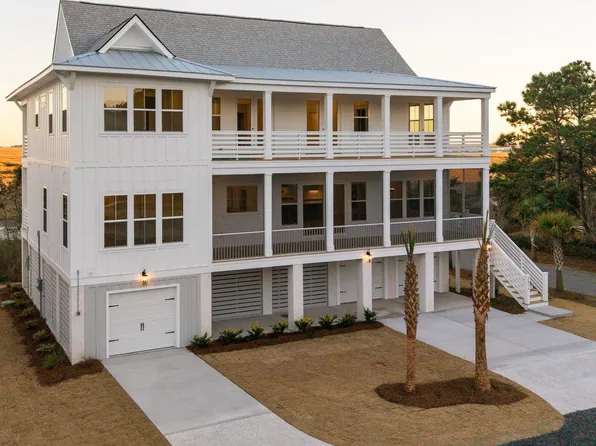 1014 Capersview Ct, Awendaw, SC 29429