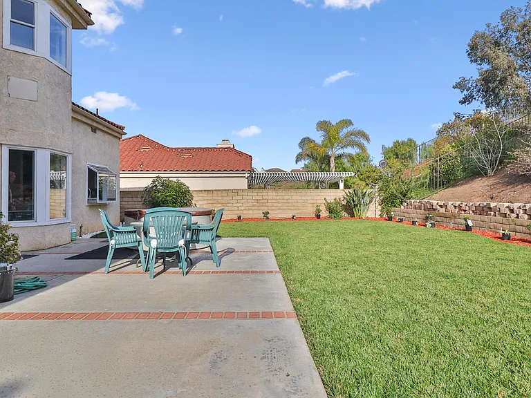 4590 Fern Valley Ct — Photo 30