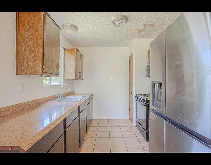 2007 Ruiz Dr — Photo 5